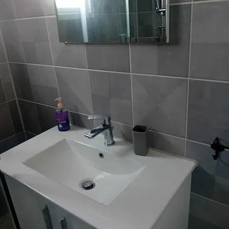 Smart 2 Bedroom Flat Апартаменты Ларнака