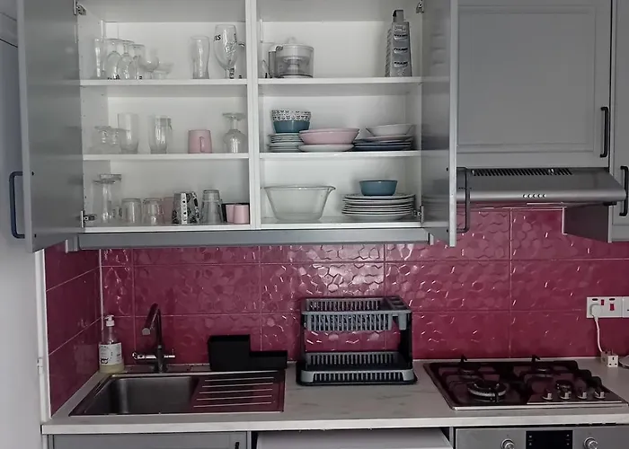 Smart 2 Bedroom Flat דירה