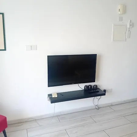 Smart 2 Bedroom Flat